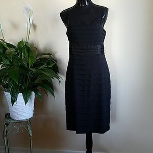 Anne Klien basic black dress